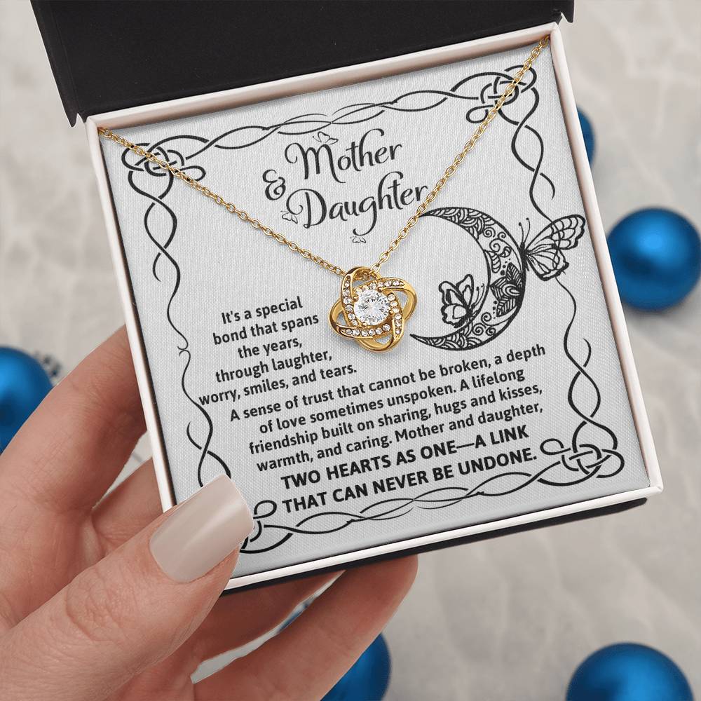 To My Daughter - Love Knot Necklace - A Special Bond