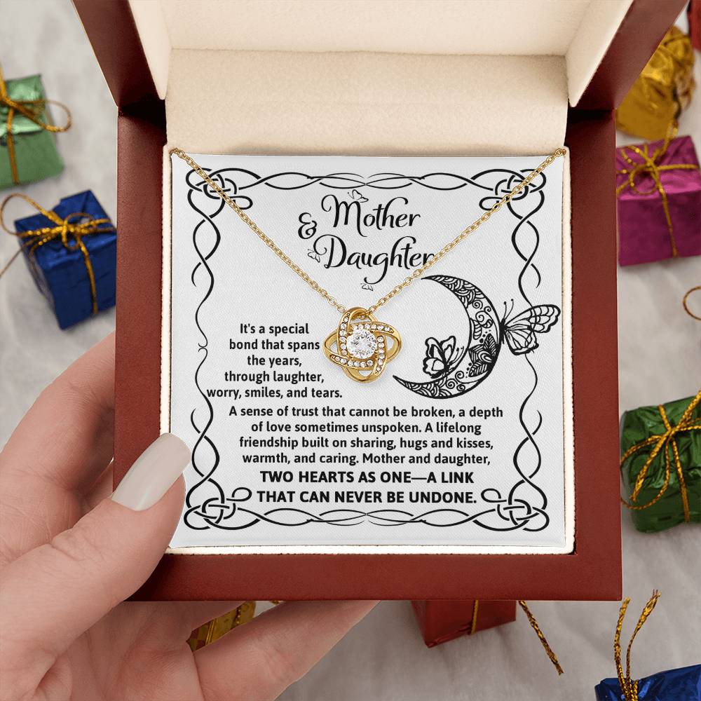 To My Daughter - Love Knot Necklace - A Special Bond